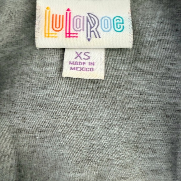 Lularoe XS Gray Raglan Top 3/4 Sleeve Soft Stretch Casual Classic Tee - Picture 9 of 9